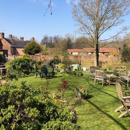 The Crown Inn Smallburgh Eksteriør bilde
