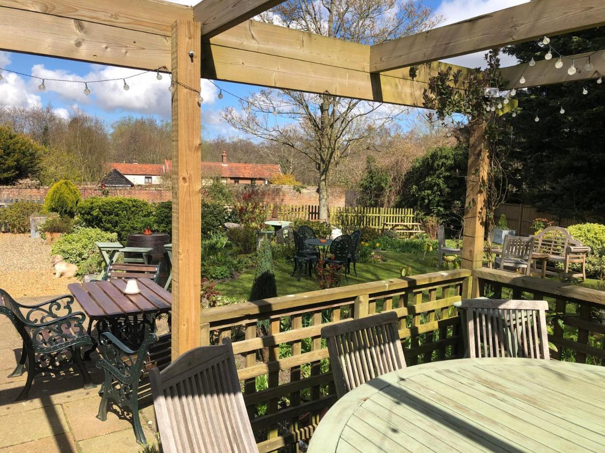 The Crown Inn Smallburgh Eksteriør bilde